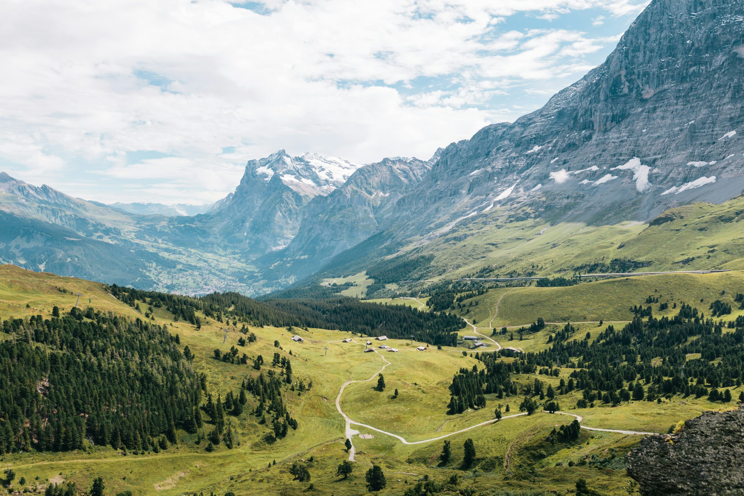 Top 7 des panoramas à couper le souffle sur le GR5 dans les Alpes