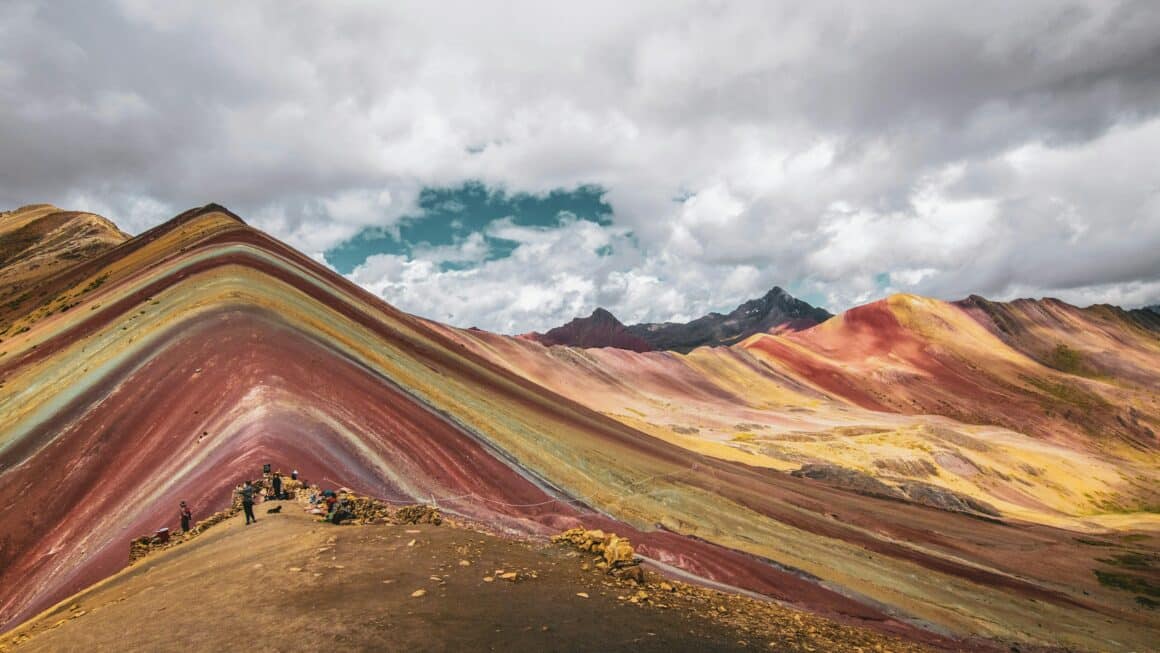randonn&eacute;e rainbow mountain